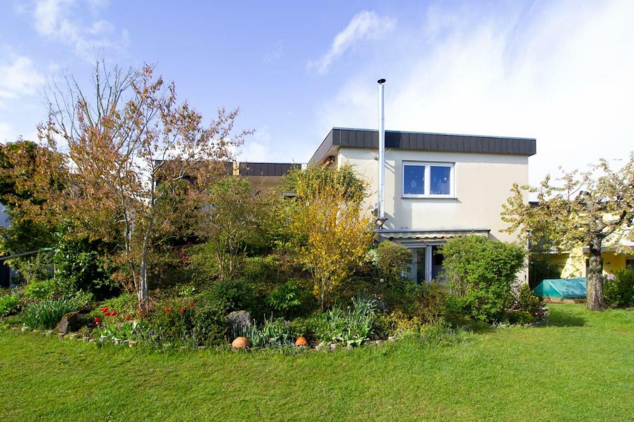 Schoene Und Helle Ferienwohnung In Pfaffenweiler Villingen-Schwenningen Exterior foto